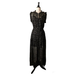 Christy Lynn Willow Midi Dress‎ Large